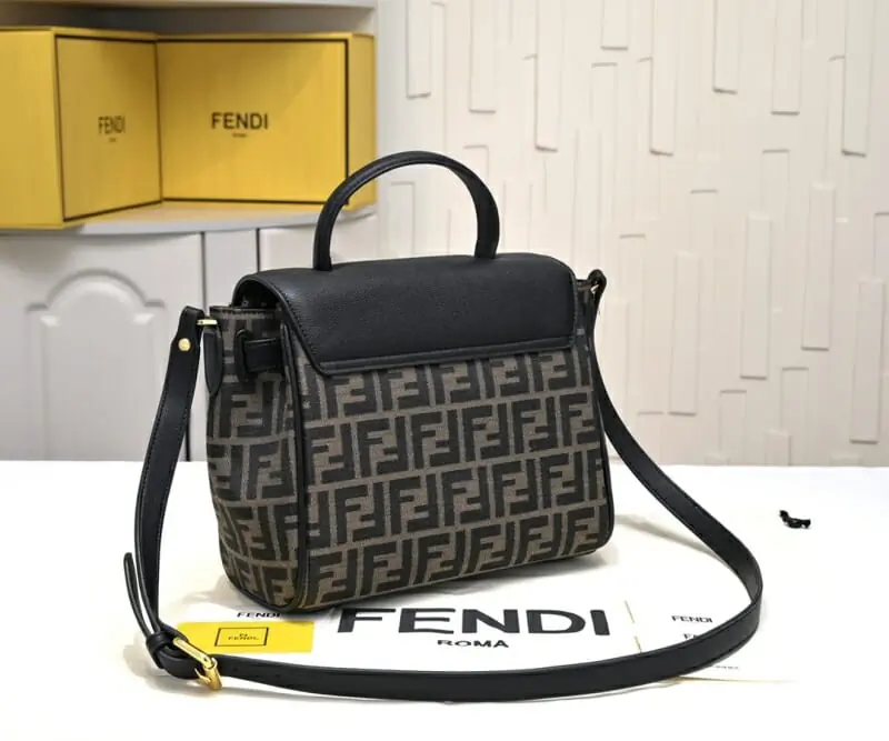 fendi aaa qualite sac a main  pour femme s_12464574